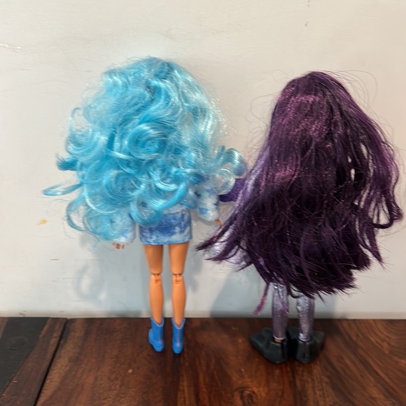 Bundle of Barbie dolls - Picture 2 of 7